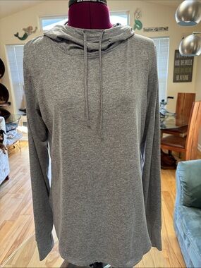 Reebok Ladies Gray Crewneck Hoodie Pullover